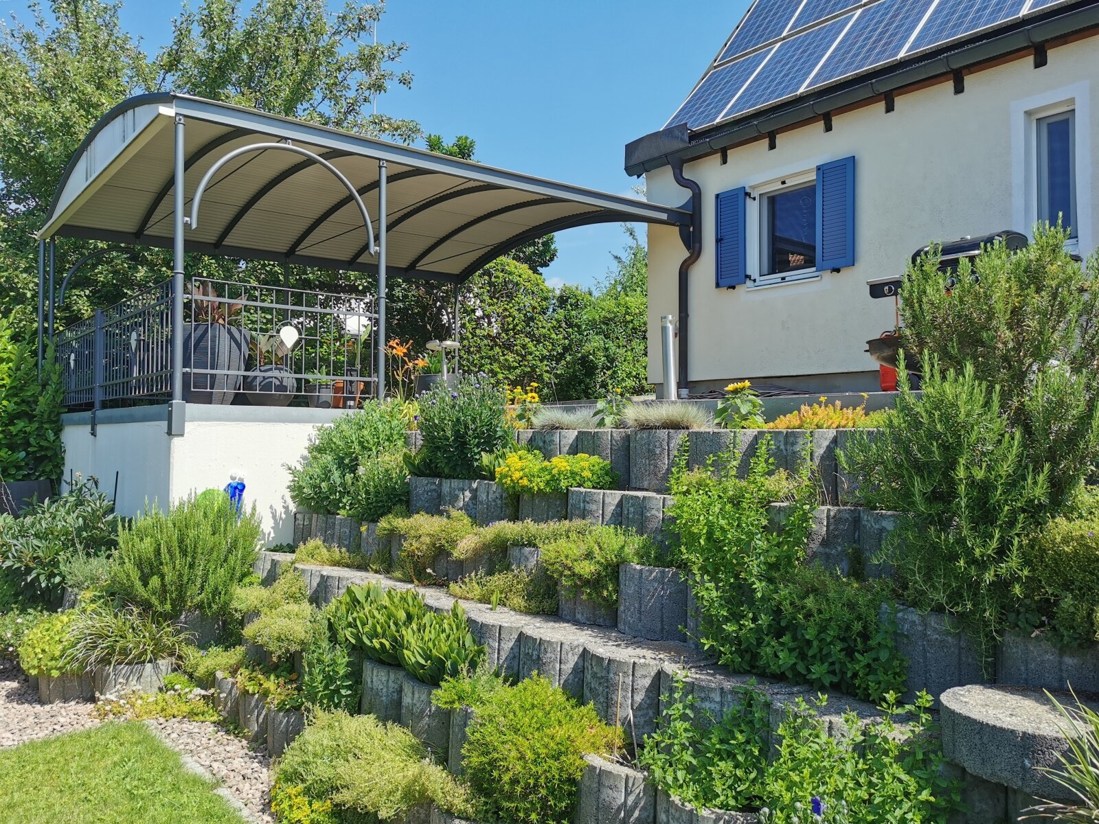 Carport/Haus/Garten