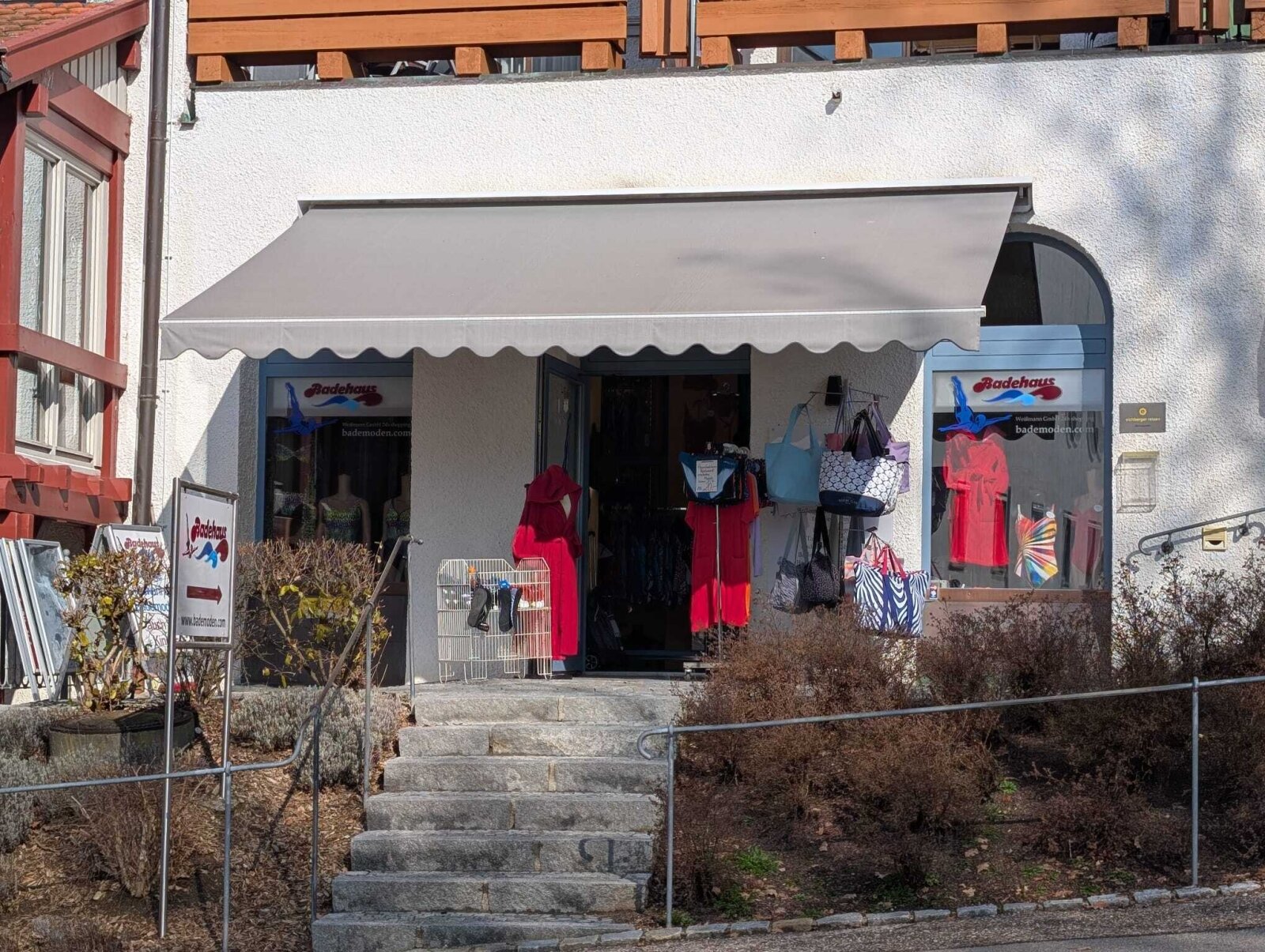 ***AAA Lage - großzügige Ladeneinheit im Splitlevel im Zentrum der bekannten Kur-, Thermal- und Golf Metropole Bad Griesbach-THERME ***AAA Lage - großzügige Ladeneinheit im Splitlevel im Zentrum der bekannten Kur-, Thermal- und Golf Metropole Bad Griesbach-THERME